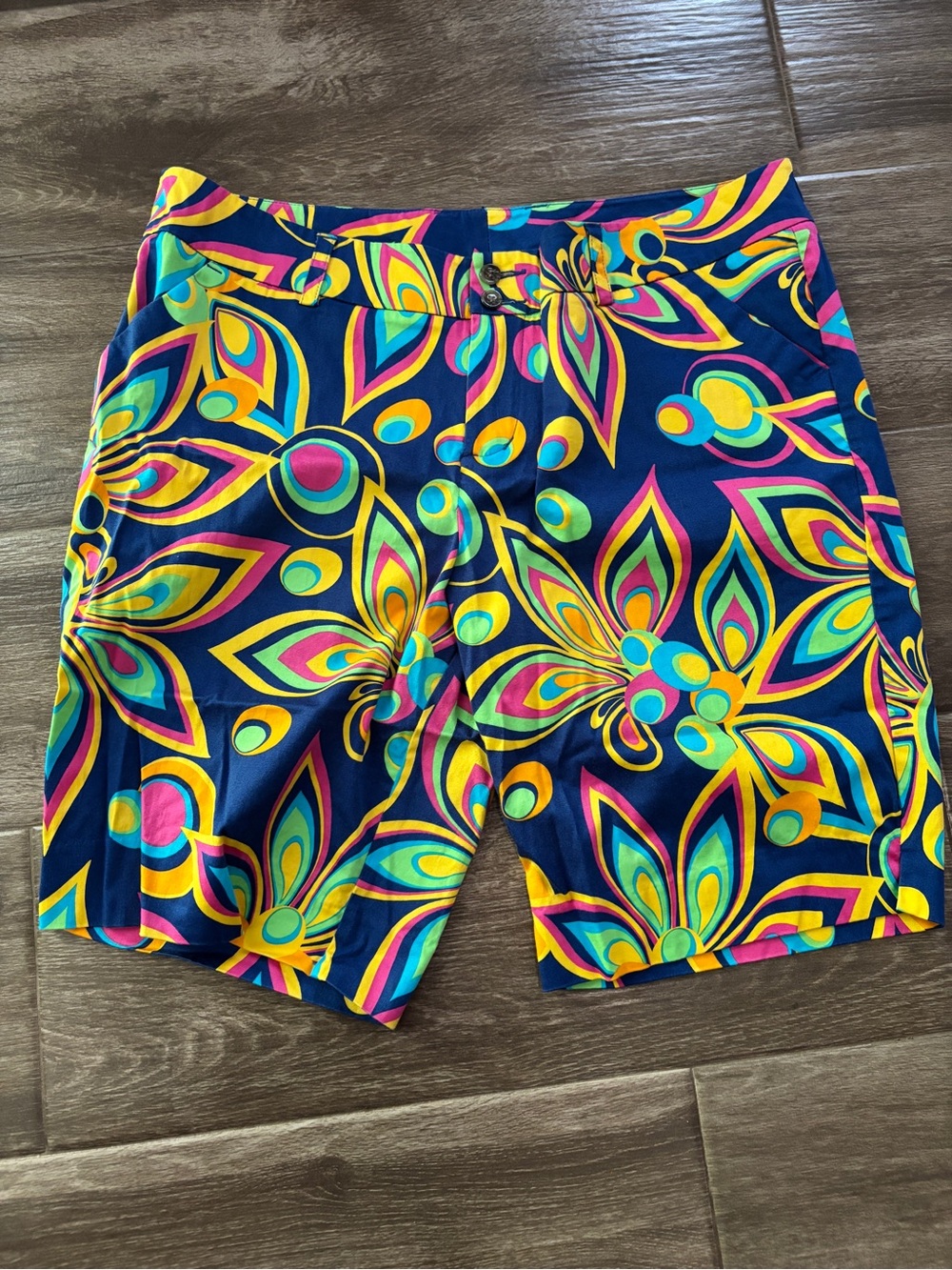 Women’s Loudmouth Navy Floral Print Casual Shorts - Multicolor Size 18 Golf